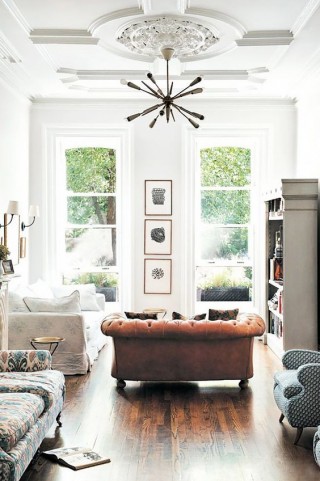 Medallion enhanced by ceiling molding {My Domaine} 